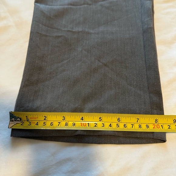 Nicole Miller NY Pants sz 8 Gray Flat Front Pockets Wide Leg Capri - Picture 16 of 16